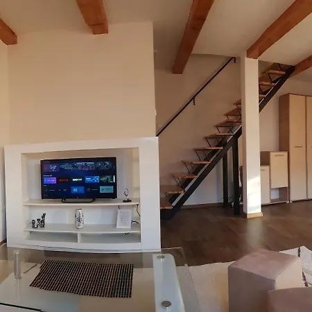Zlatar Duplex Apartment